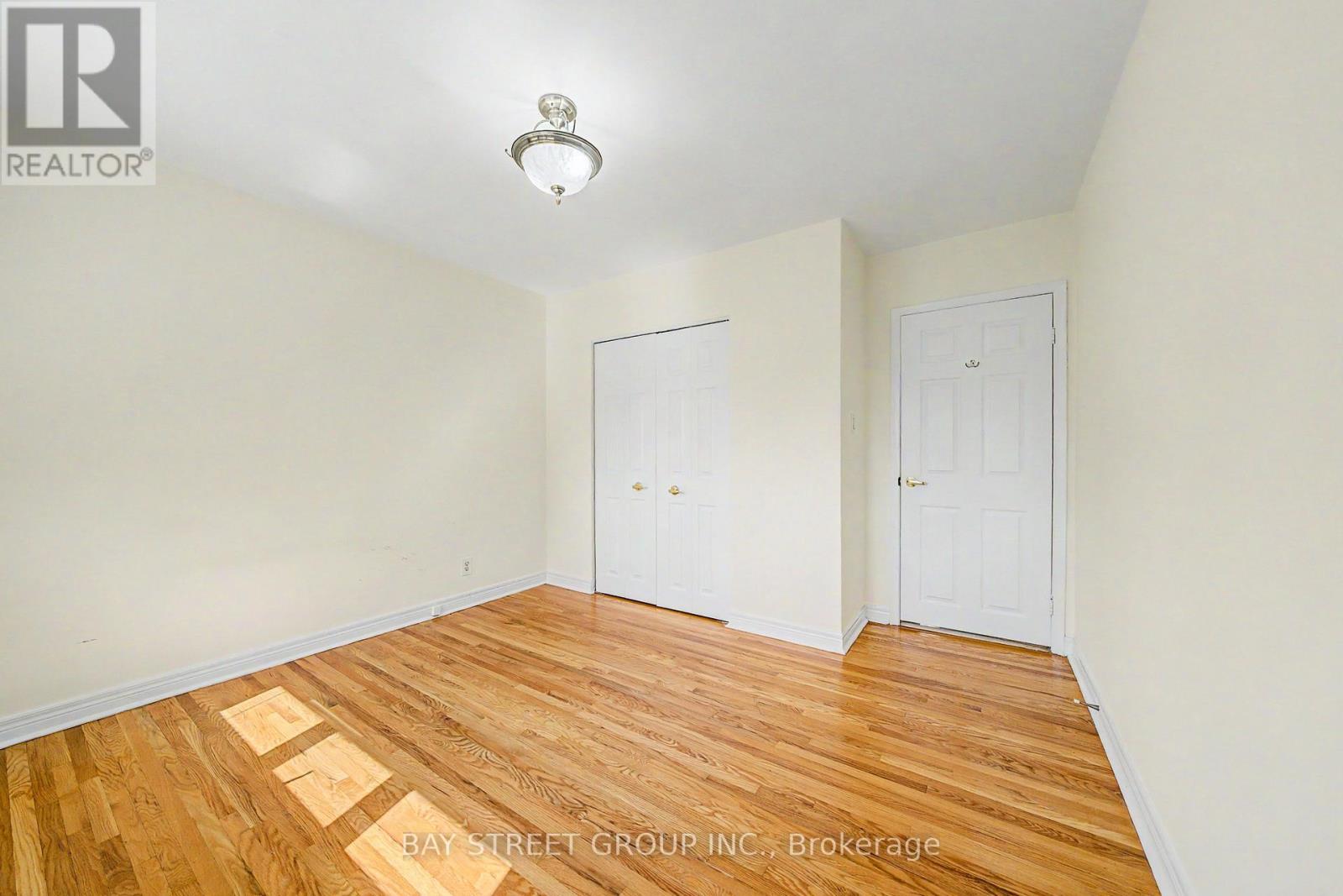 32 Alanadale Avenue Property Photo 23