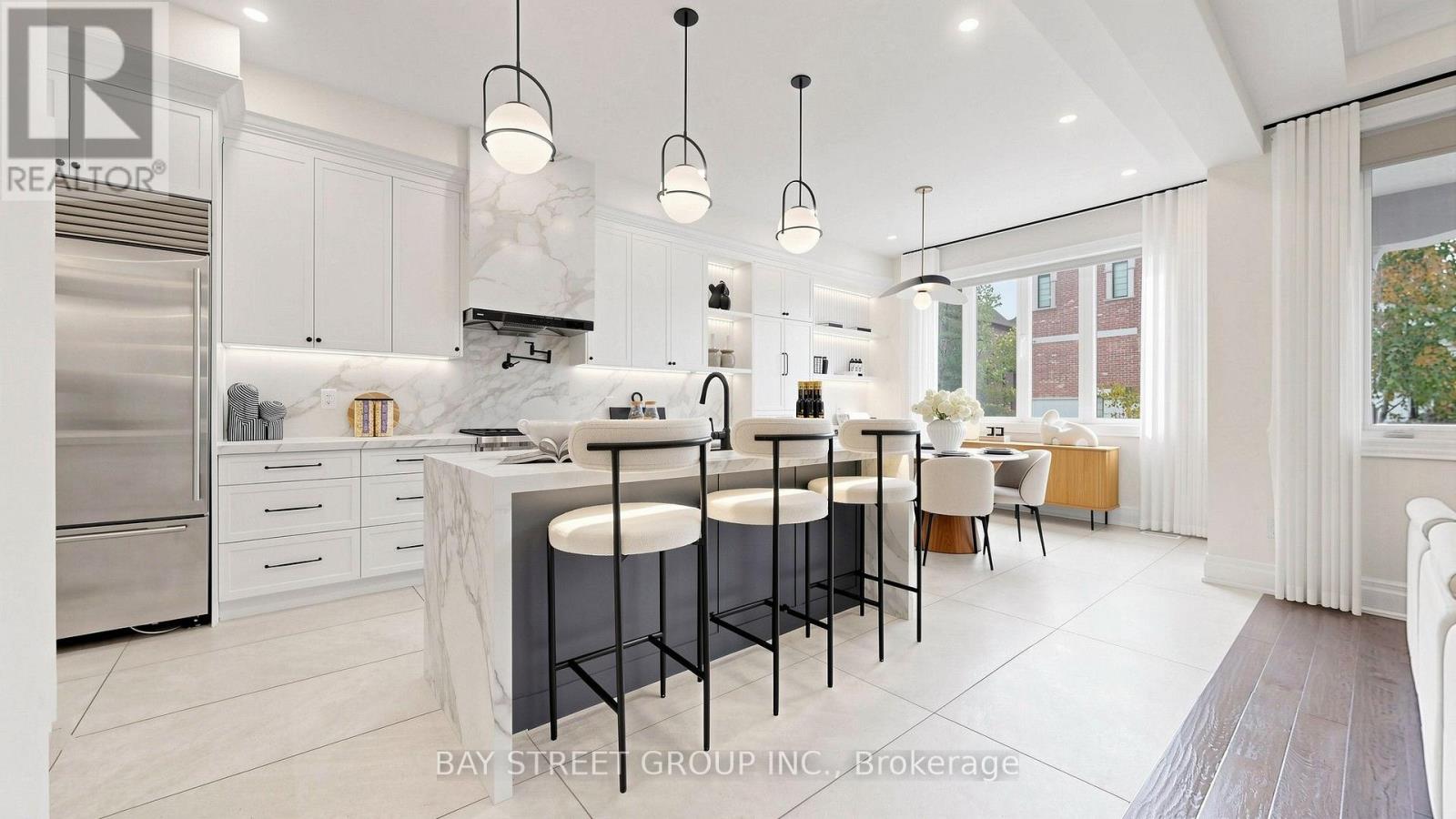 40 Shining Willow Court Property Photo 17