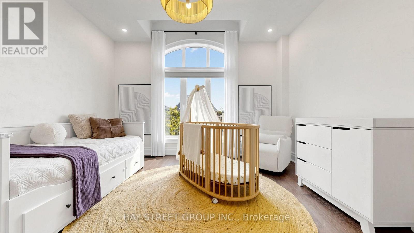 40 Shining Willow Court Property Photo 35