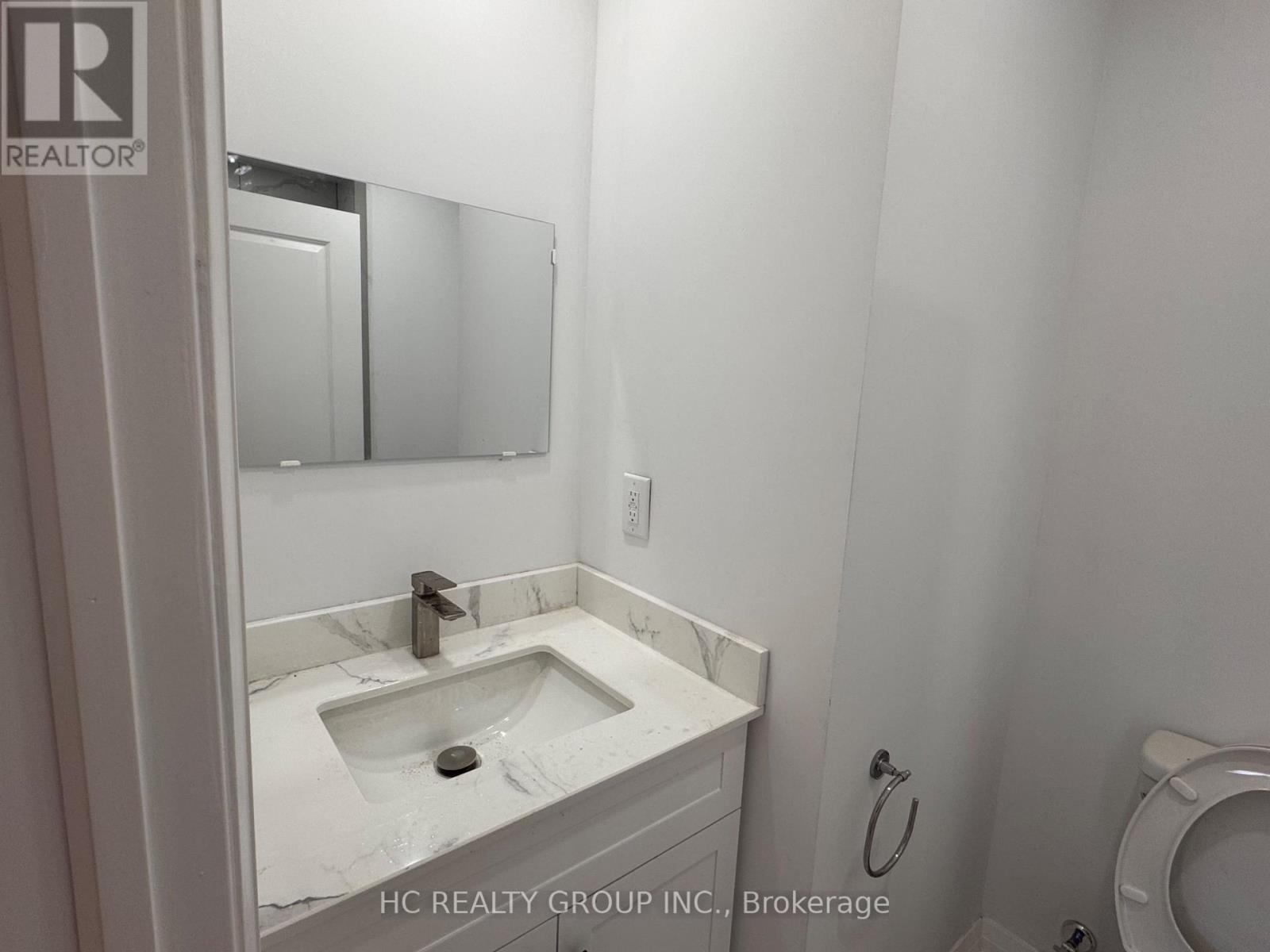 32 Upper King Richard Court Property Photo 13