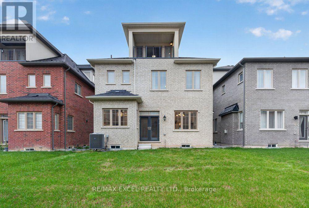 17 Cinquefoil Street Property Photo 49