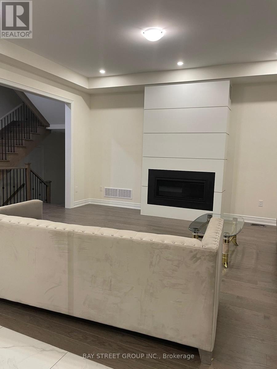 Room - 56 Bud Leggett Cres Crescent Property Photo 6