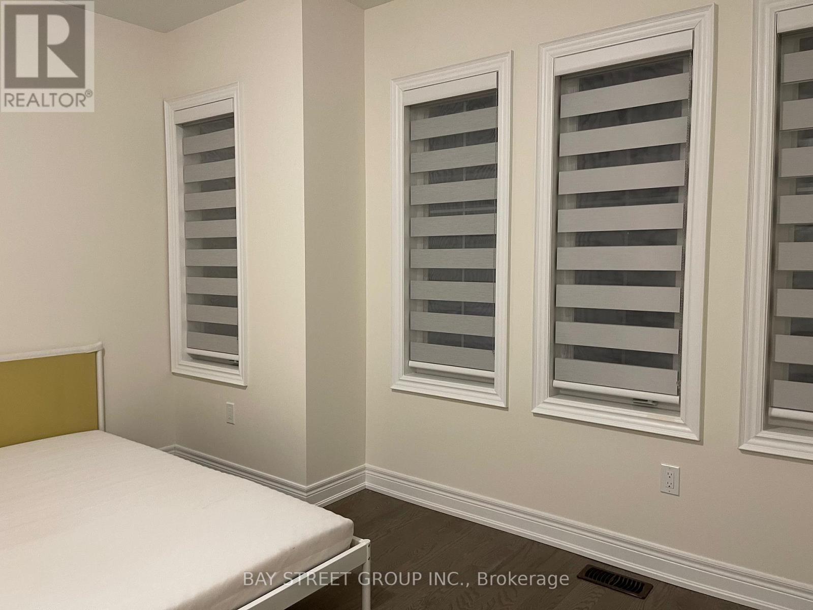 Room - 56 Bud Leggett Cres Crescent Property Photo 8