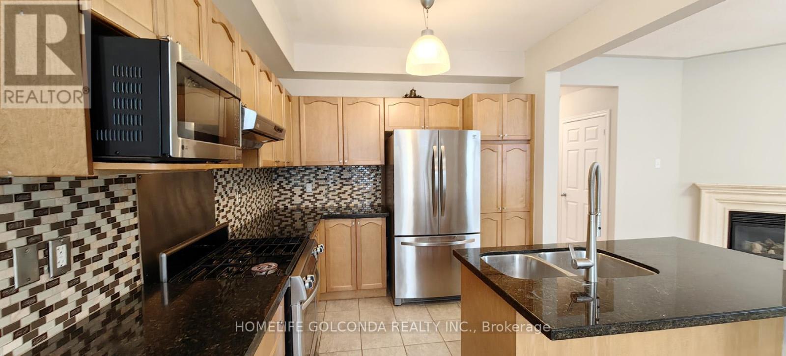 32 Cardrew Street Property Photo 10