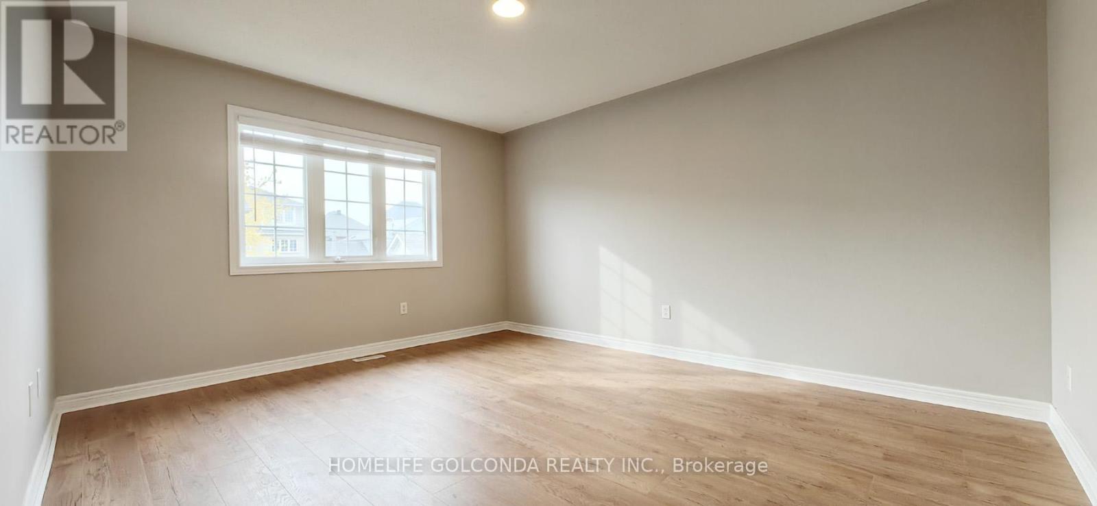 32 Cardrew Street Property Photo 17