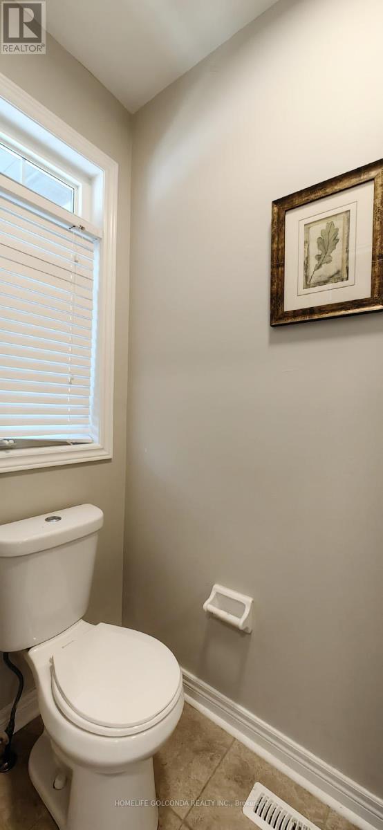 32 Cardrew Street Property Photo 27