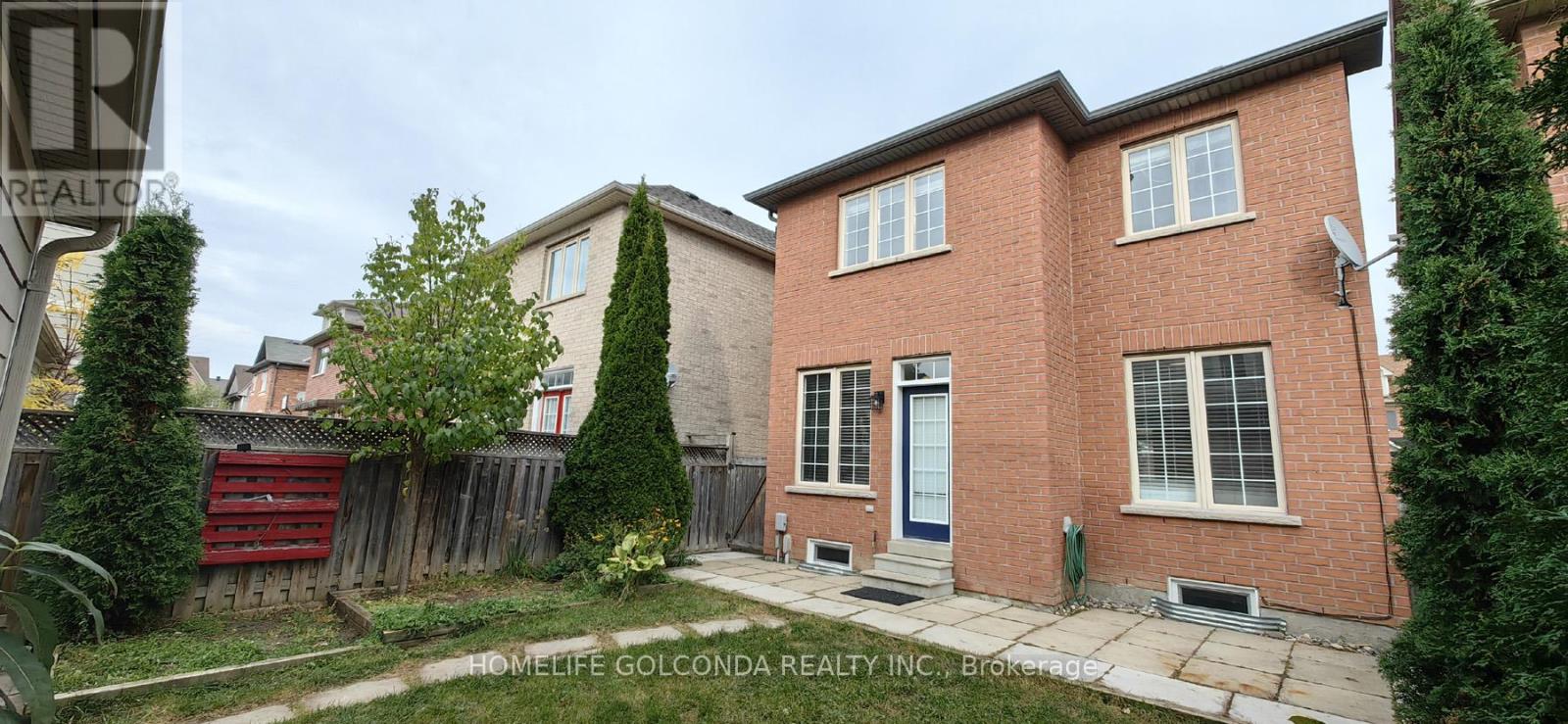32 Cardrew Street Property Photo 28
