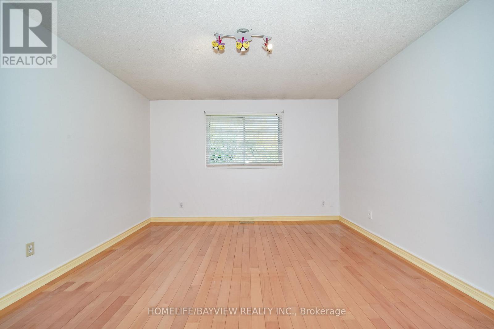 580 Elgin Mills Road W Property Photo 25