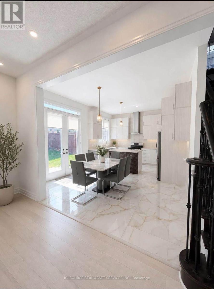 1 Frank Kelly Drive Property Photo 4
