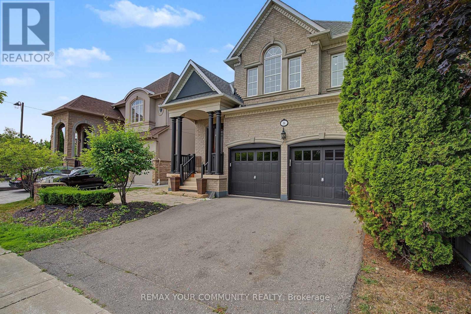 8 Yemina Gate Property Photo 3