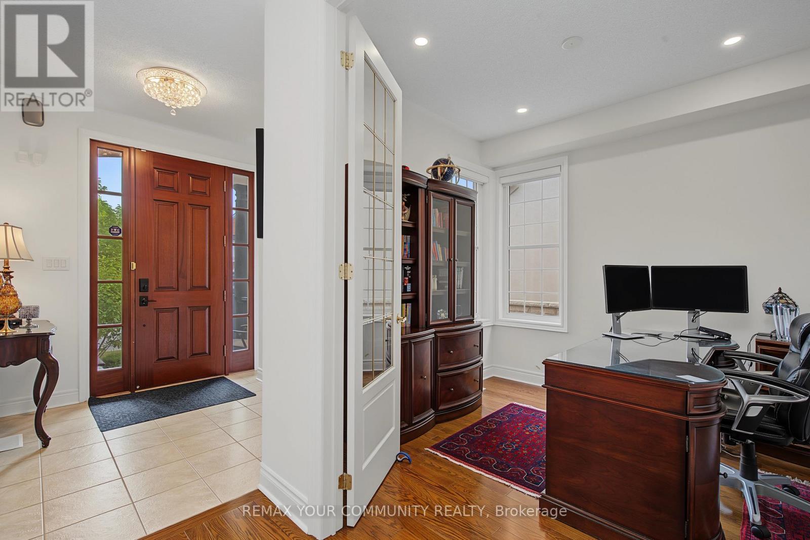 8 Yemina Gate Property Photo 5