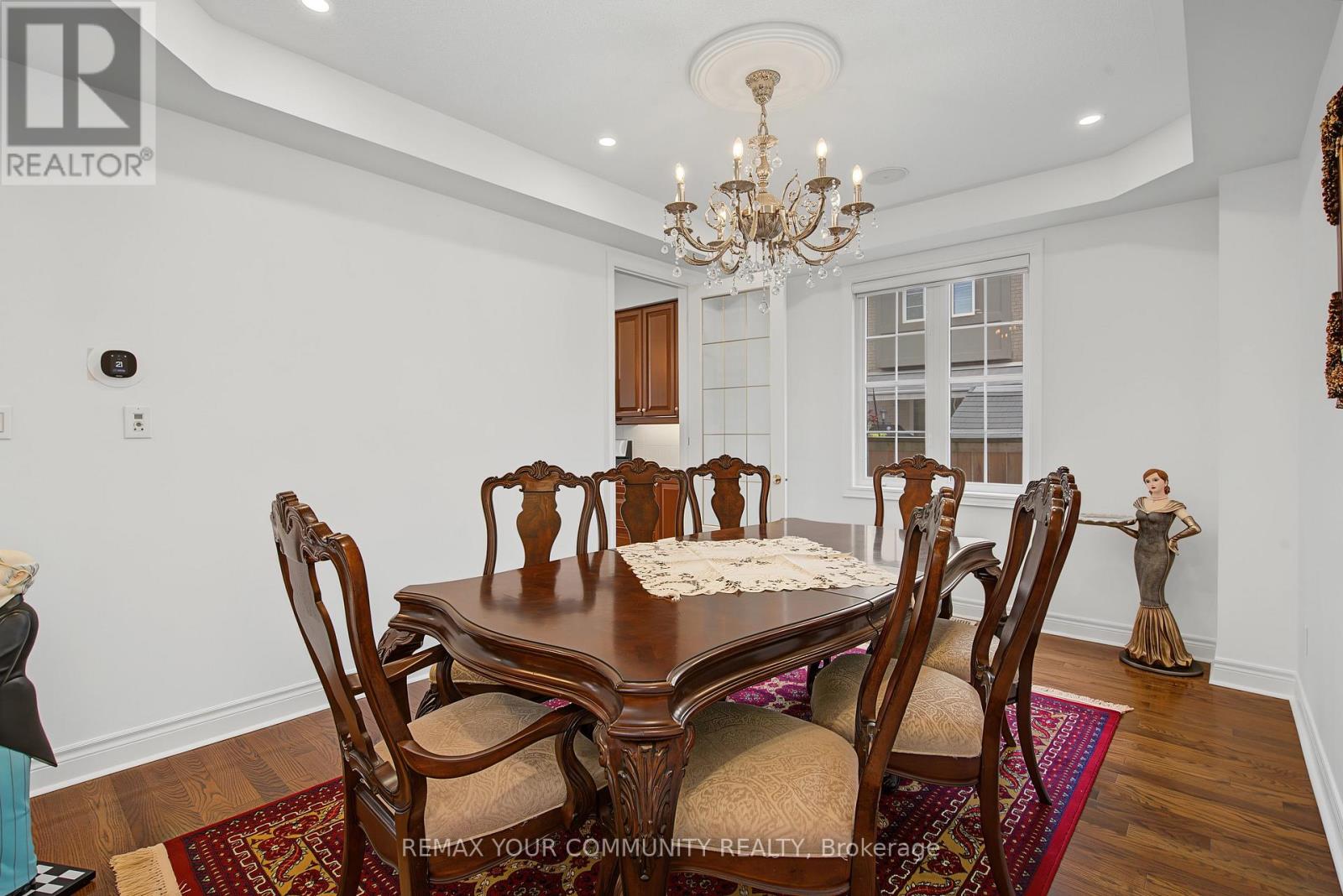 8 Yemina Gate Property Photo 9