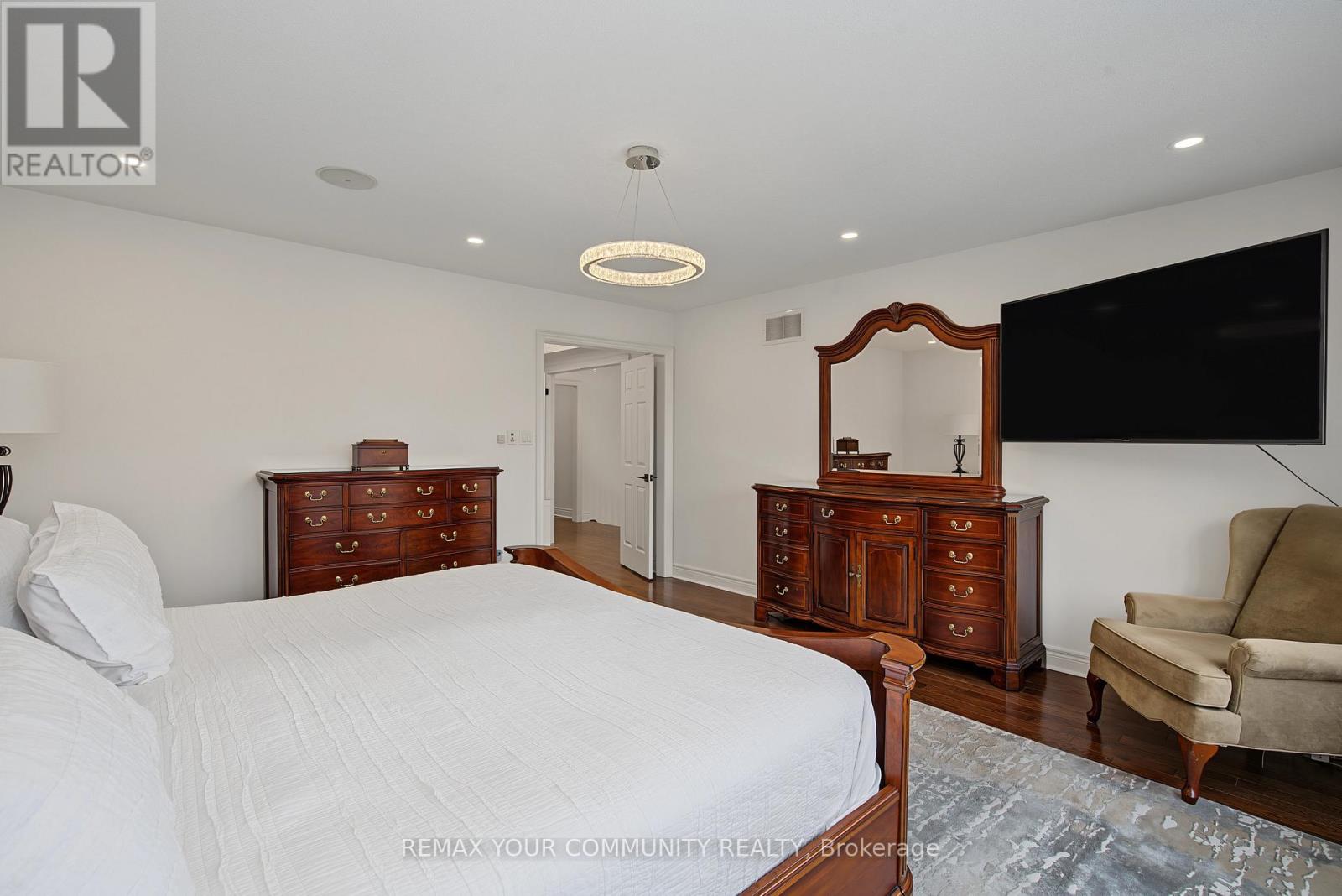 8 Yemina Gate Property Photo 26