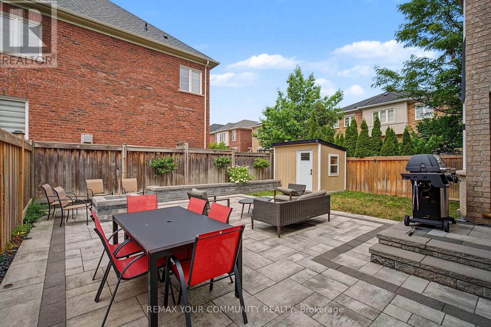 8 Yemina Gate Property Photo 47