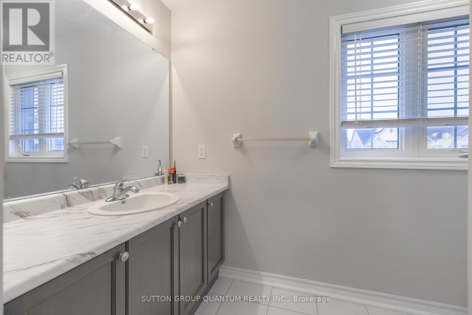 1304 Hunter Street Property Photo 34