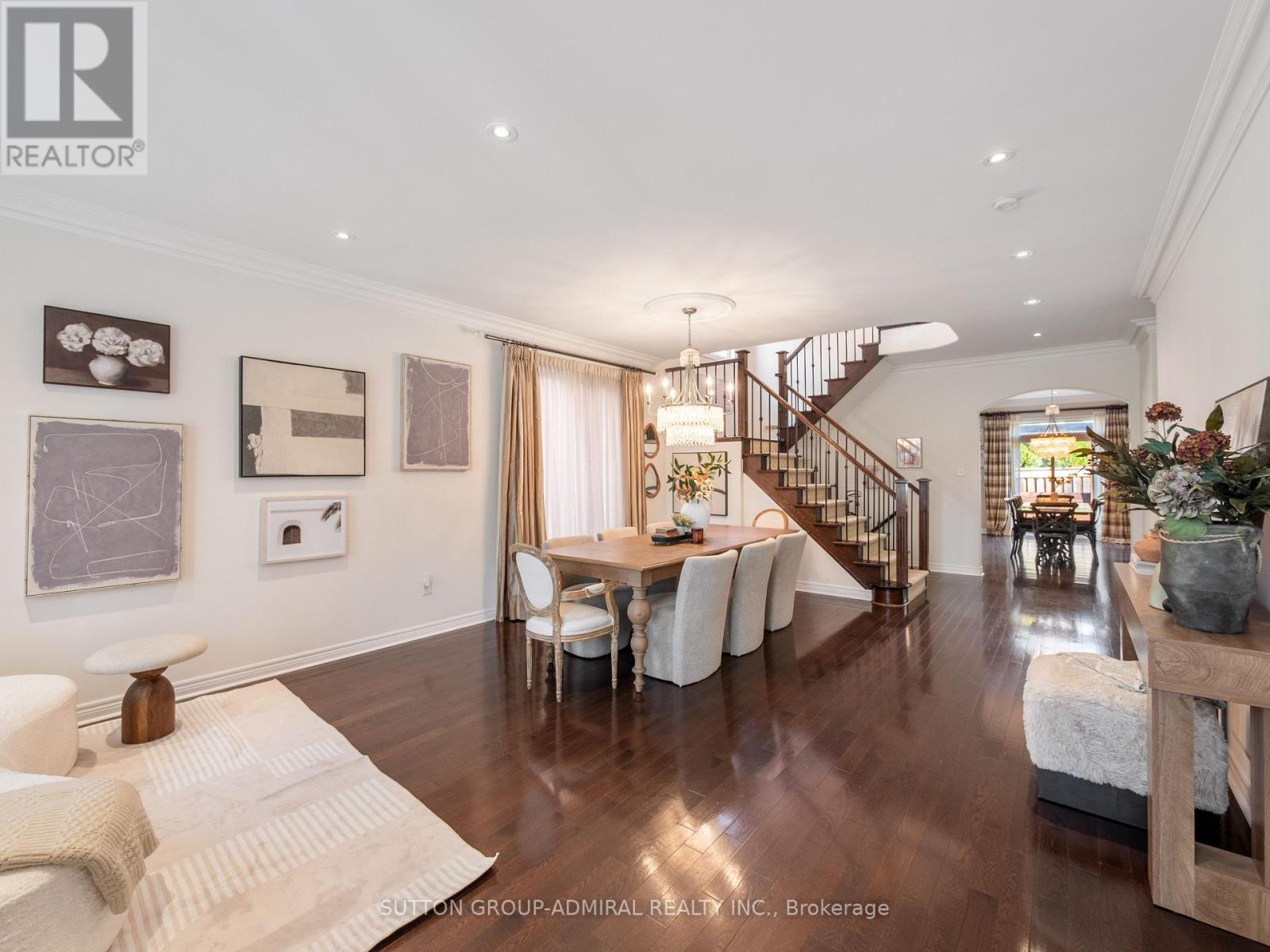 87 Rivington Avenue Property Photo 3