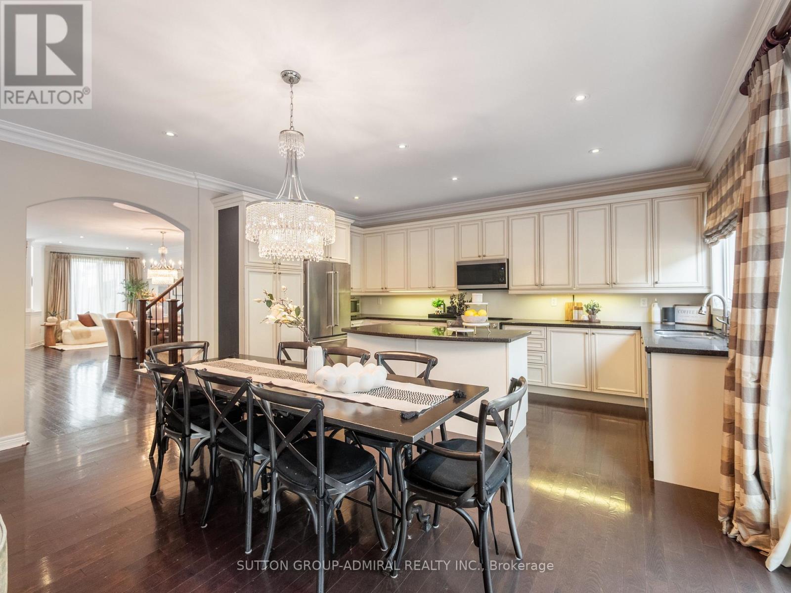 87 Rivington Avenue Property Photo 11