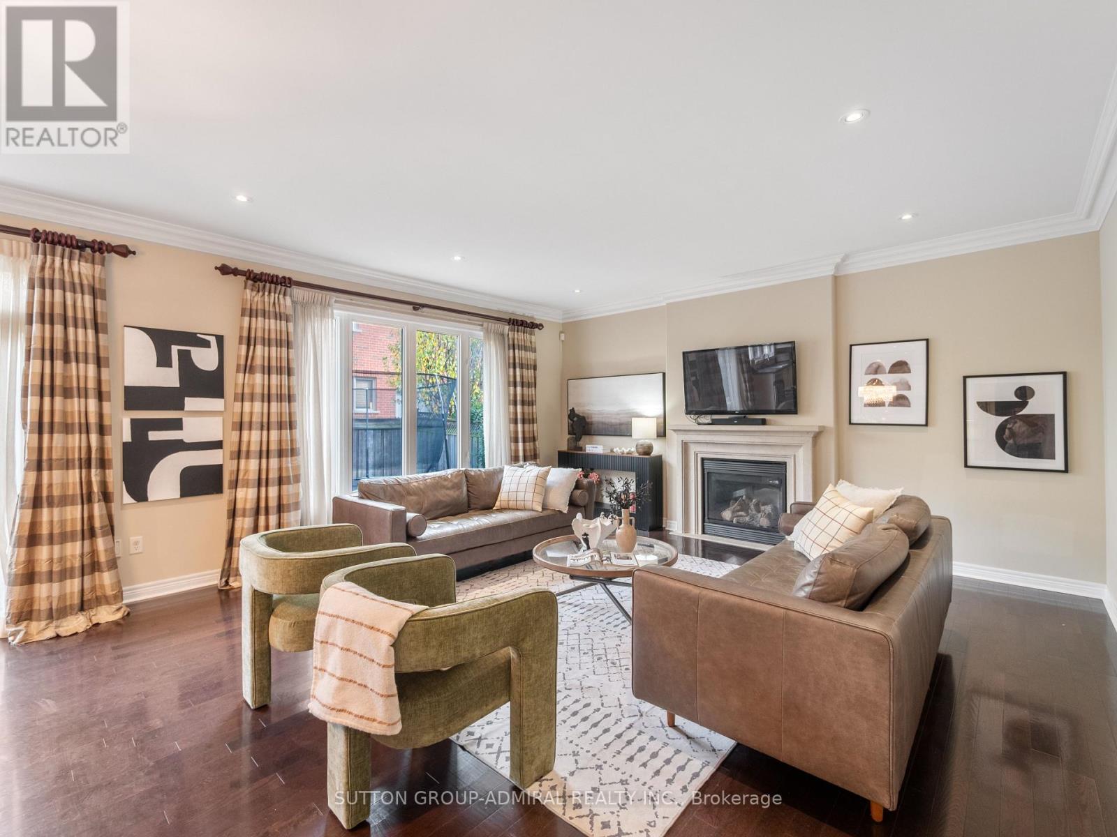 87 Rivington Avenue Property Photo 18