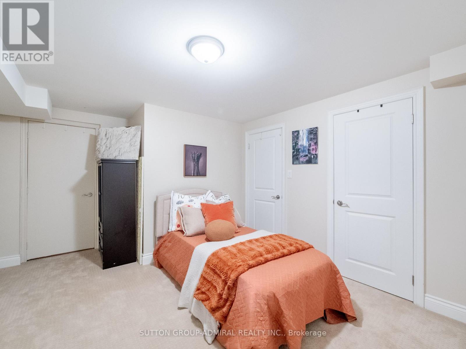 87 Rivington Avenue Property Photo 47