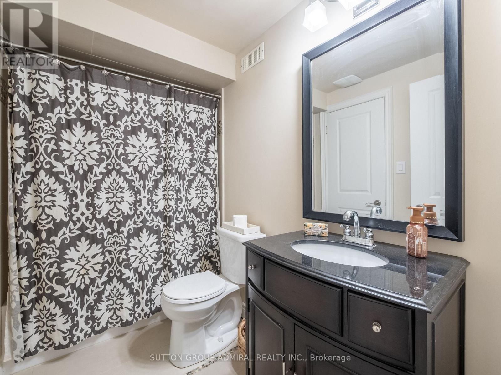87 Rivington Avenue Property Photo 48