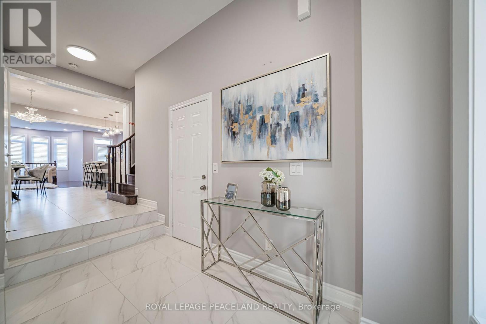 129 Lacewood Drive Property Photo 4