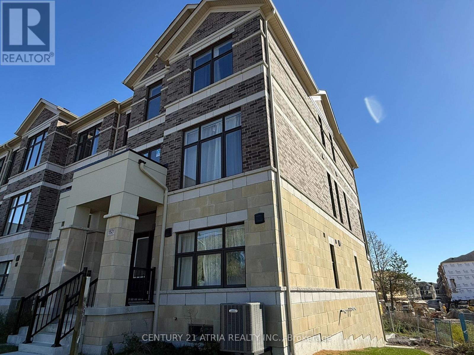 1521 19th Avenue Property Photo 2