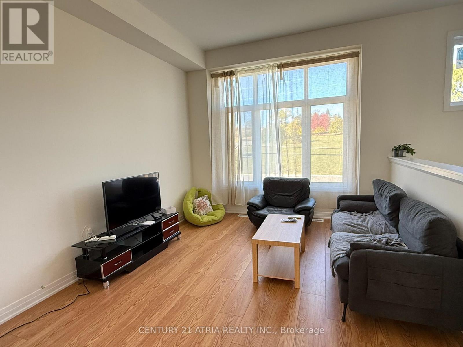 1521 19th Avenue Property Photo 6