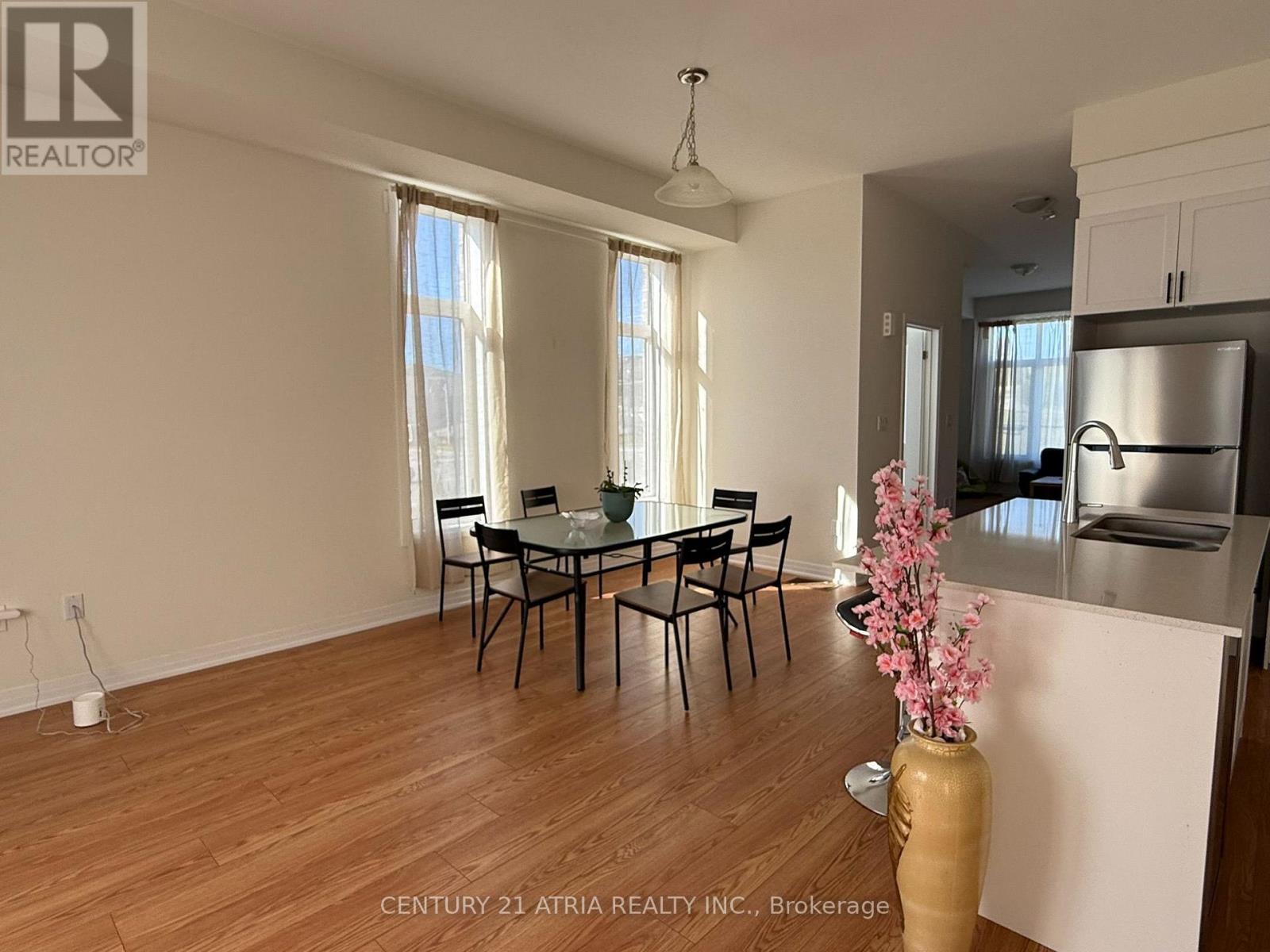 1521 19th Avenue Property Photo 9