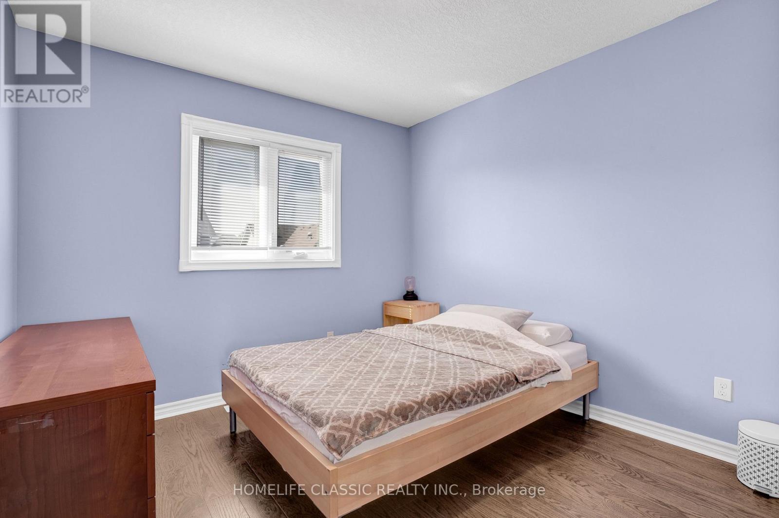 5 Irwin Crescent Property Photo 27