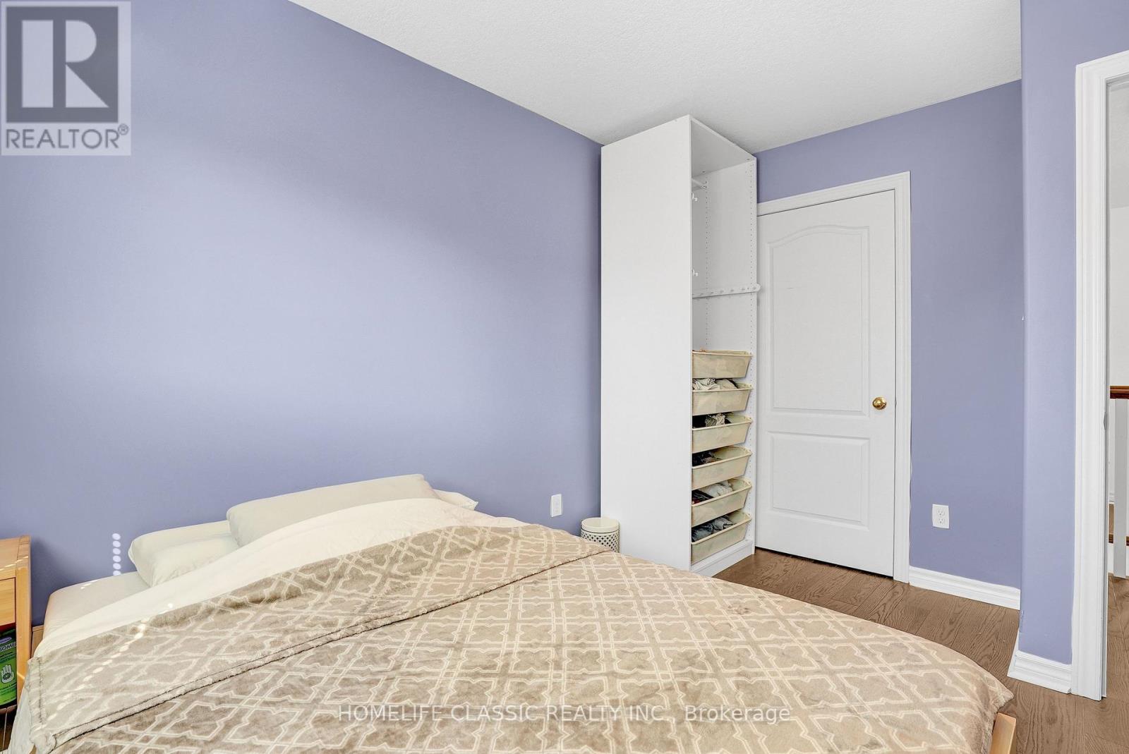 5 Irwin Crescent Property Photo 28