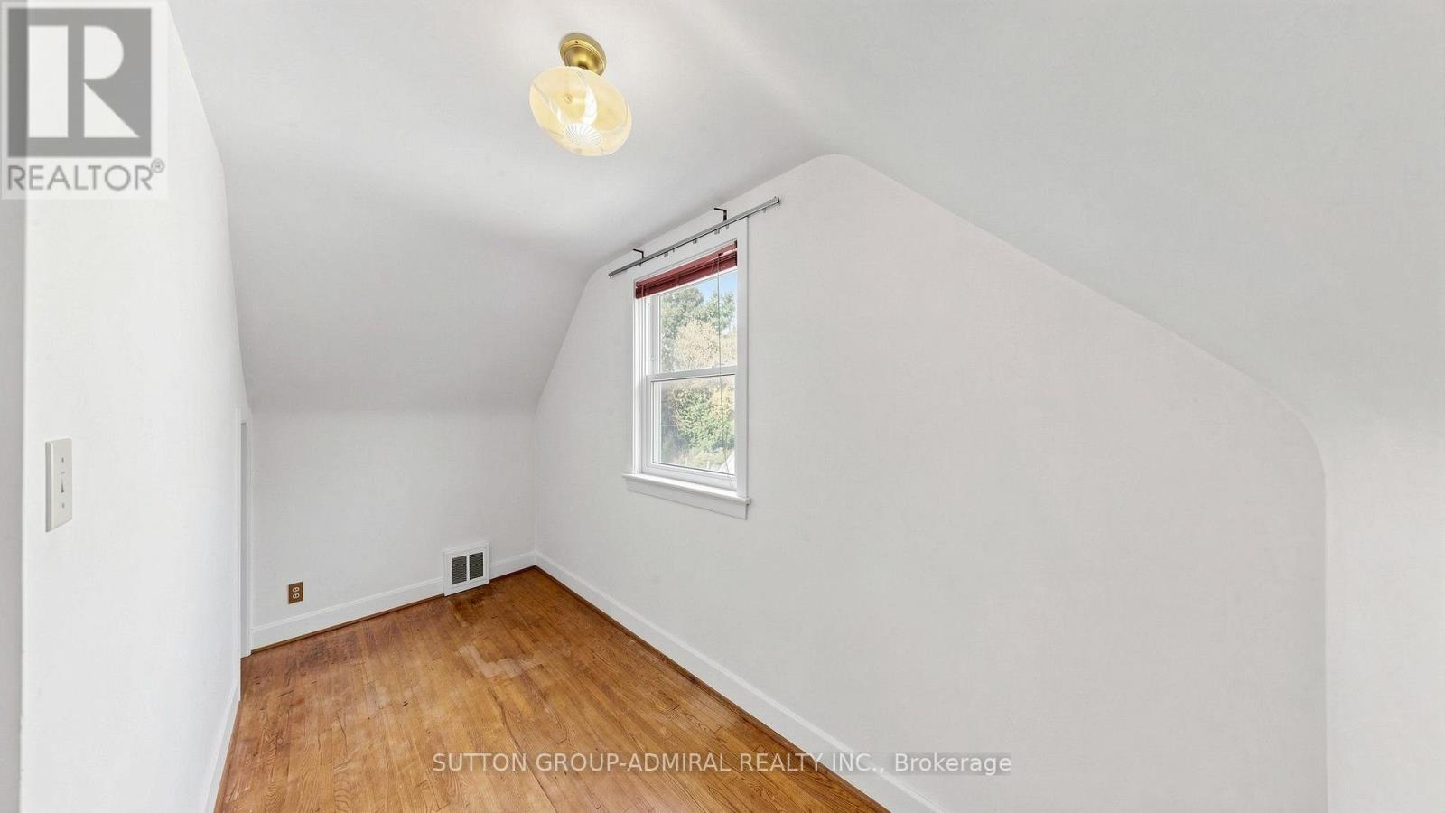 10 Highland Park Boulevard Property Photo 30
