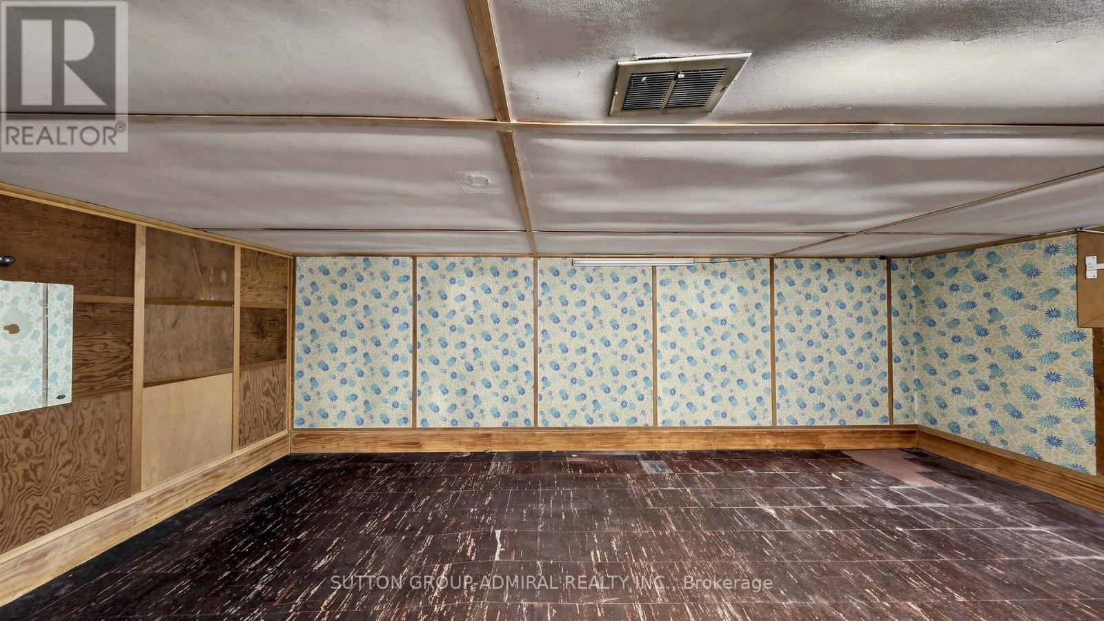 10 Highland Park Boulevard Property Photo 34