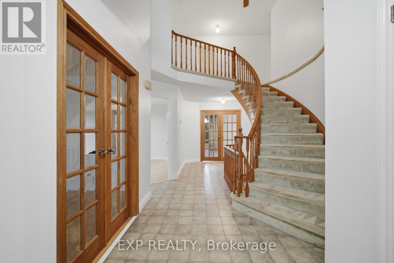 20 Devlin Place Property Photo 4