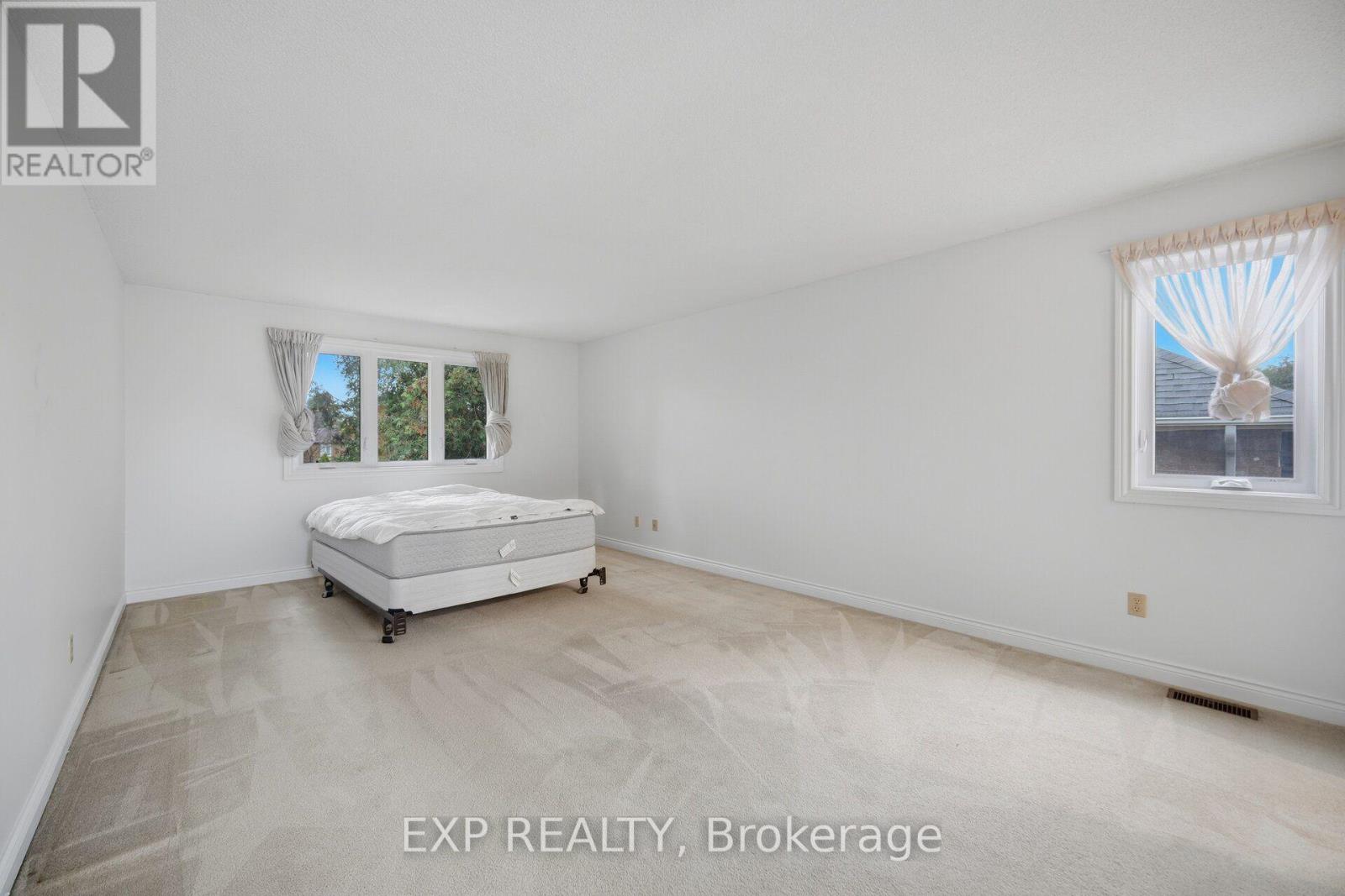 20 Devlin Place Property Photo 14