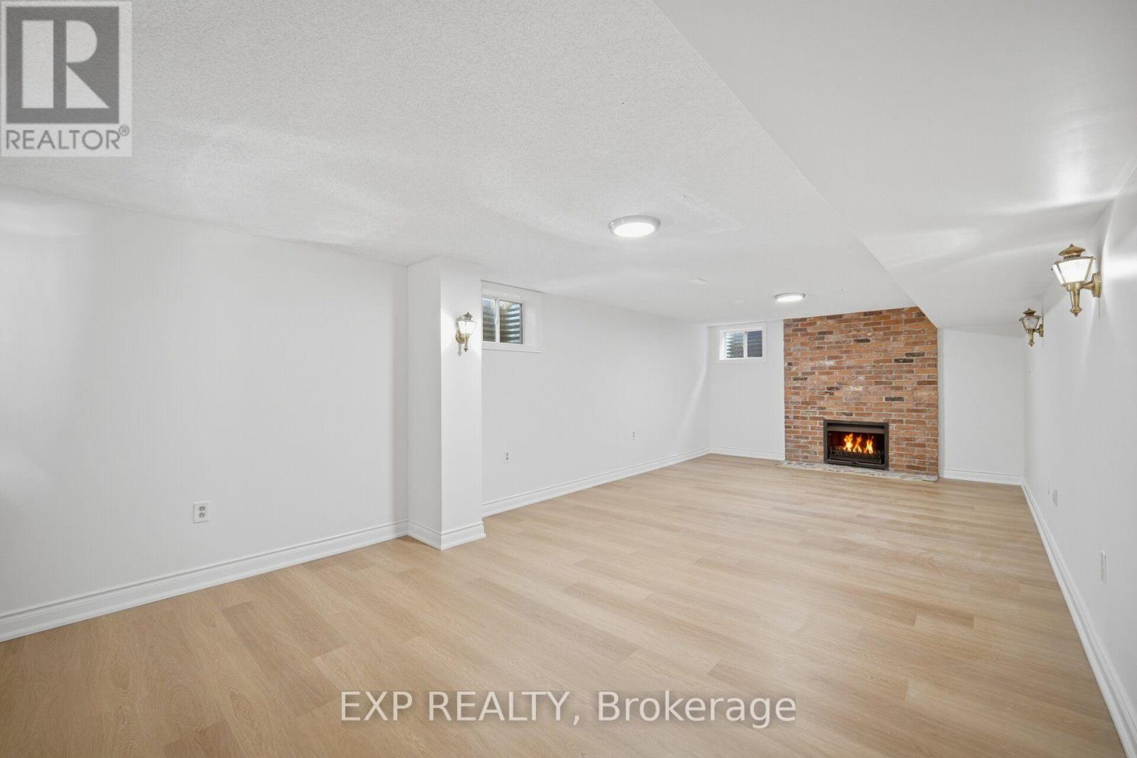 20 Devlin Place Property Photo 24