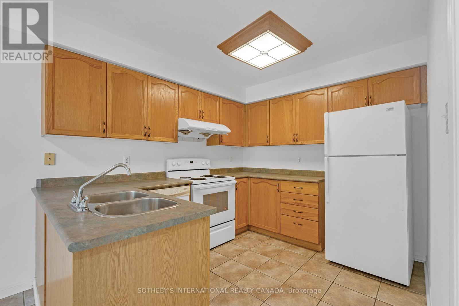 94 Formosa Drive Property Photo 3