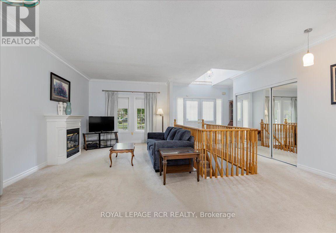 332 King Street Property Photo 4