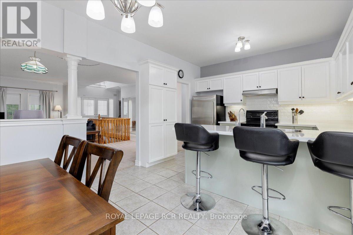 332 King Street Property Photo 8
