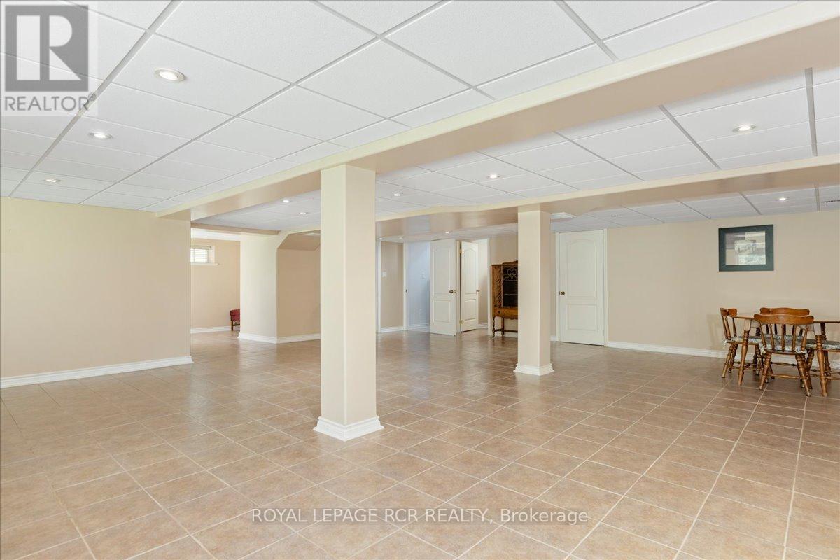 332 King Street Property Photo 15