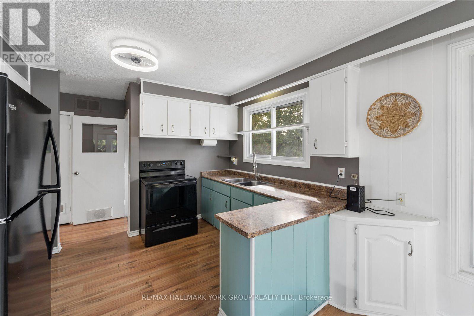 92 Sunset Beach Road Property Photo 18