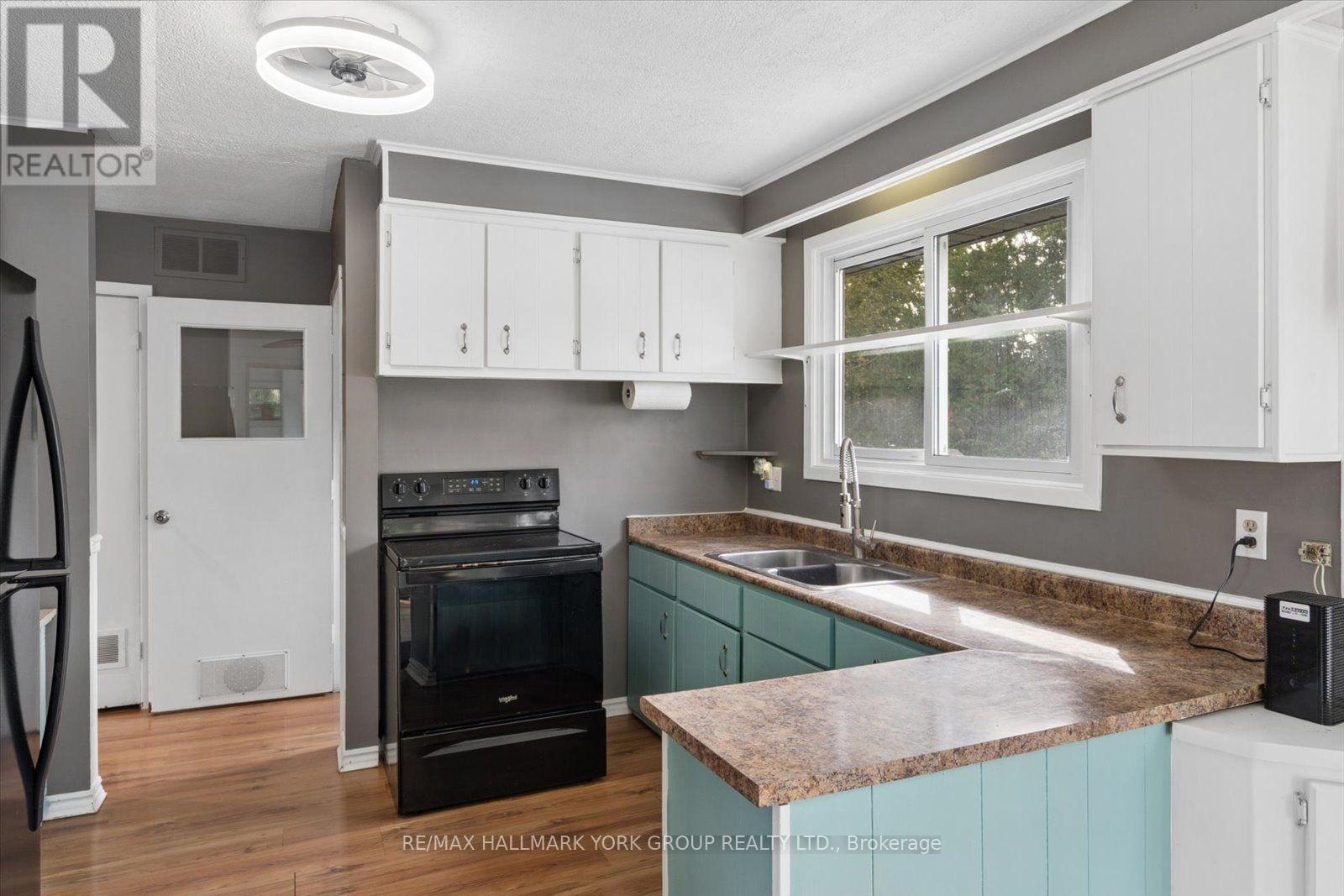 92 Sunset Beach Road Property Photo 19