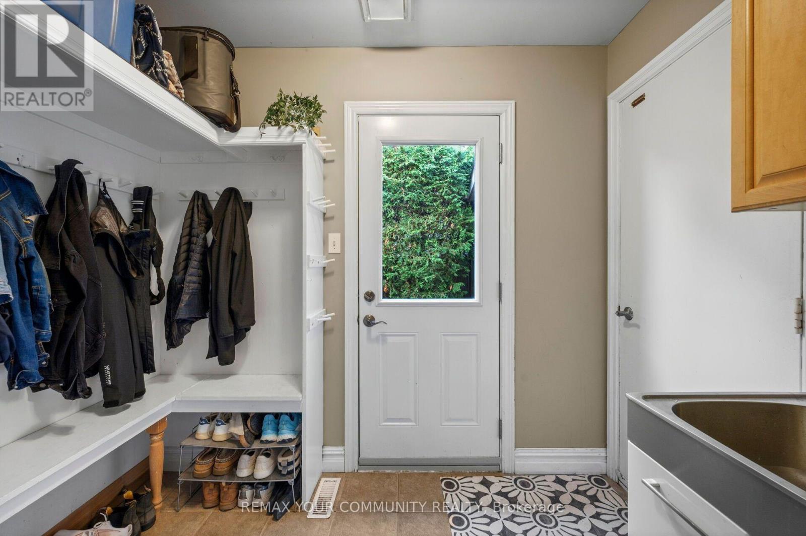 25 Albery Crescent Property Photo 15