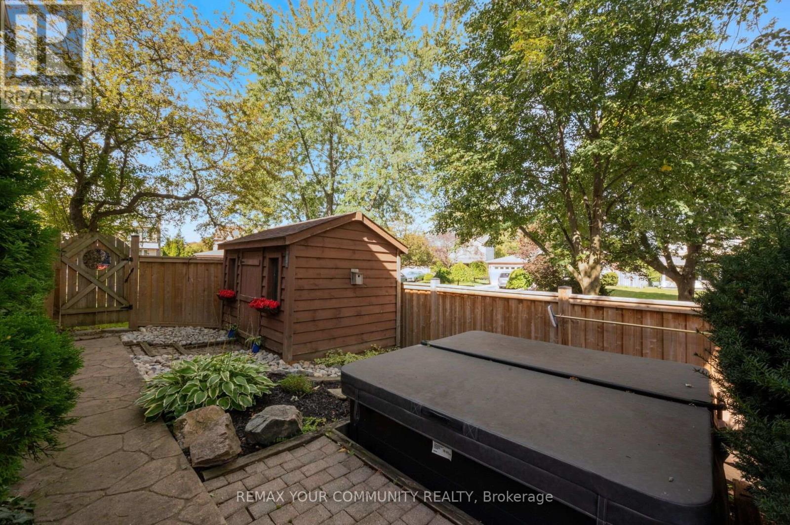 25 Albery Crescent Property Photo 39