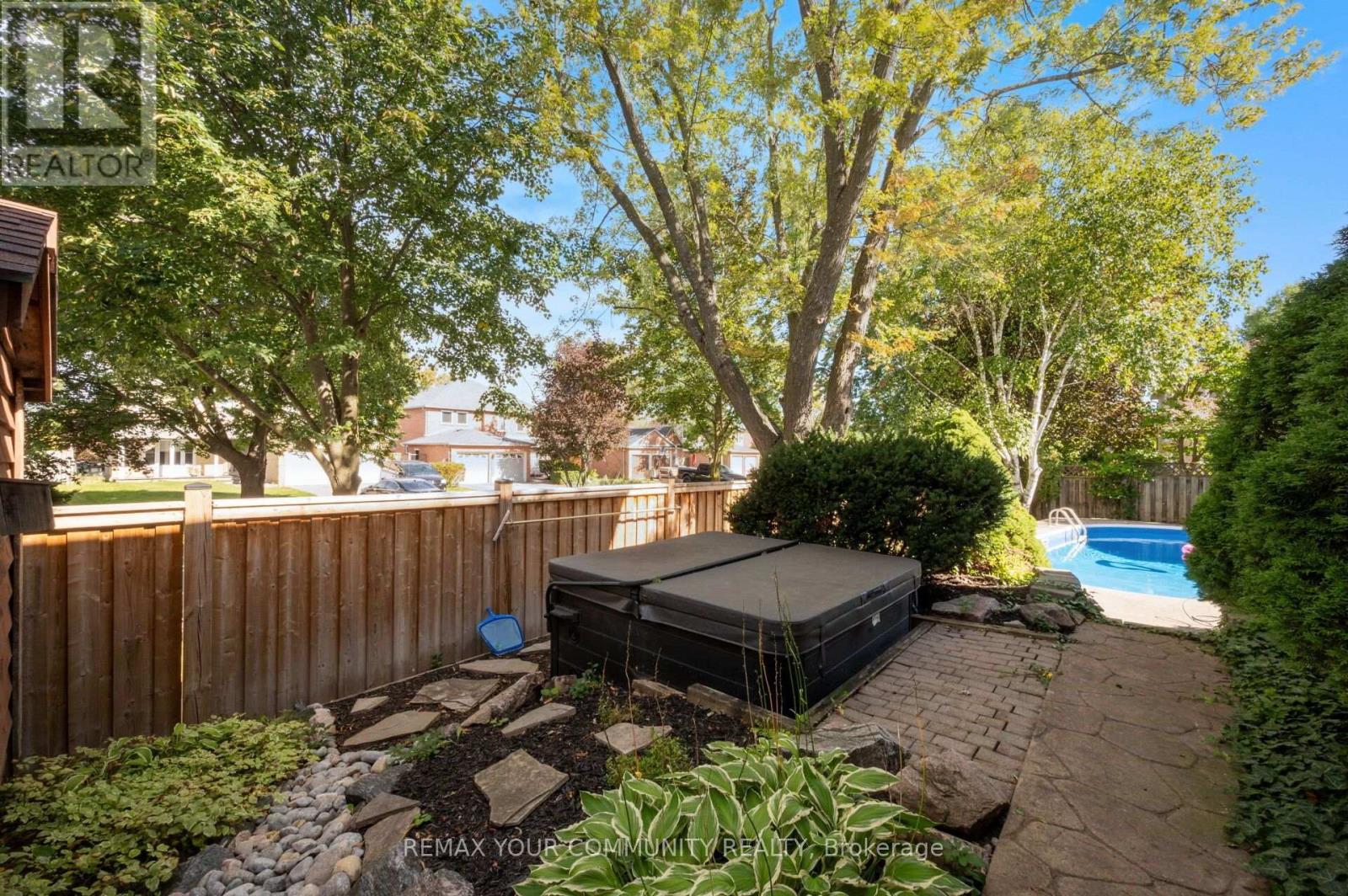 25 Albery Crescent Property Photo 40
