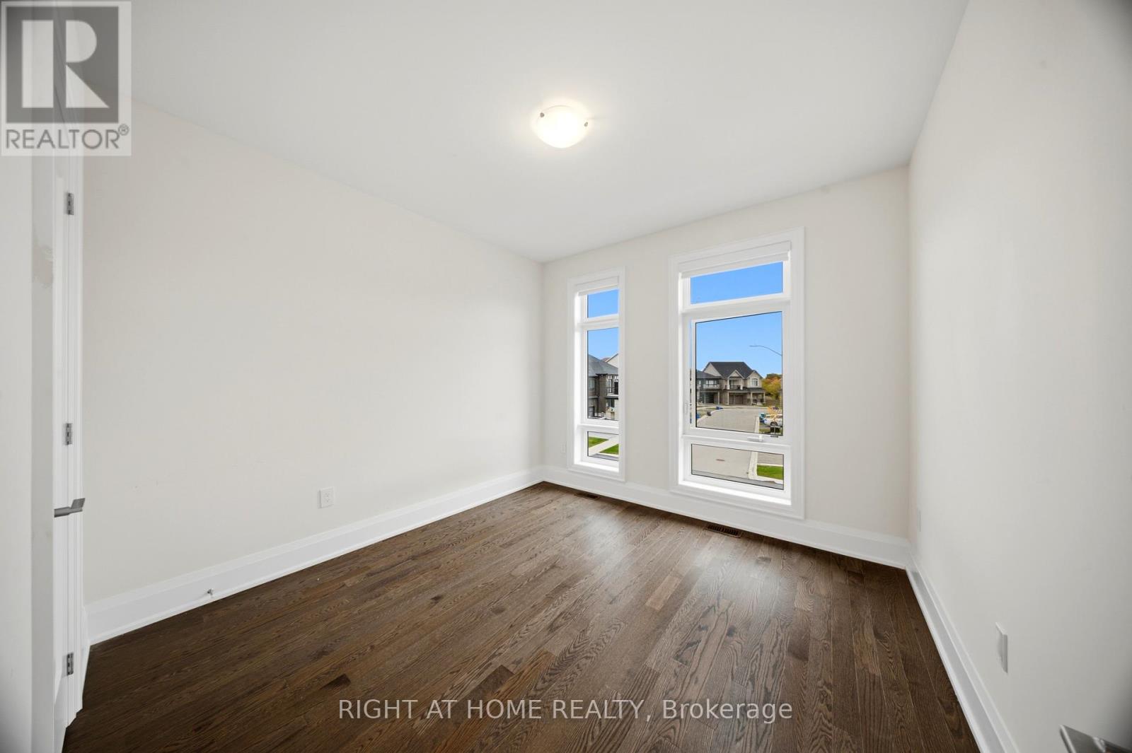 80 Tempel Street Property Photo 22