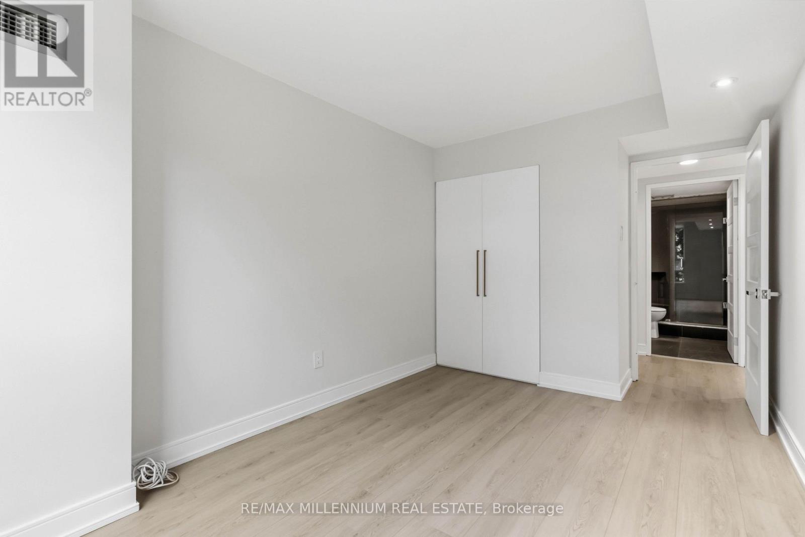 223 - 7805 Bayview Avenue Property Photo 22