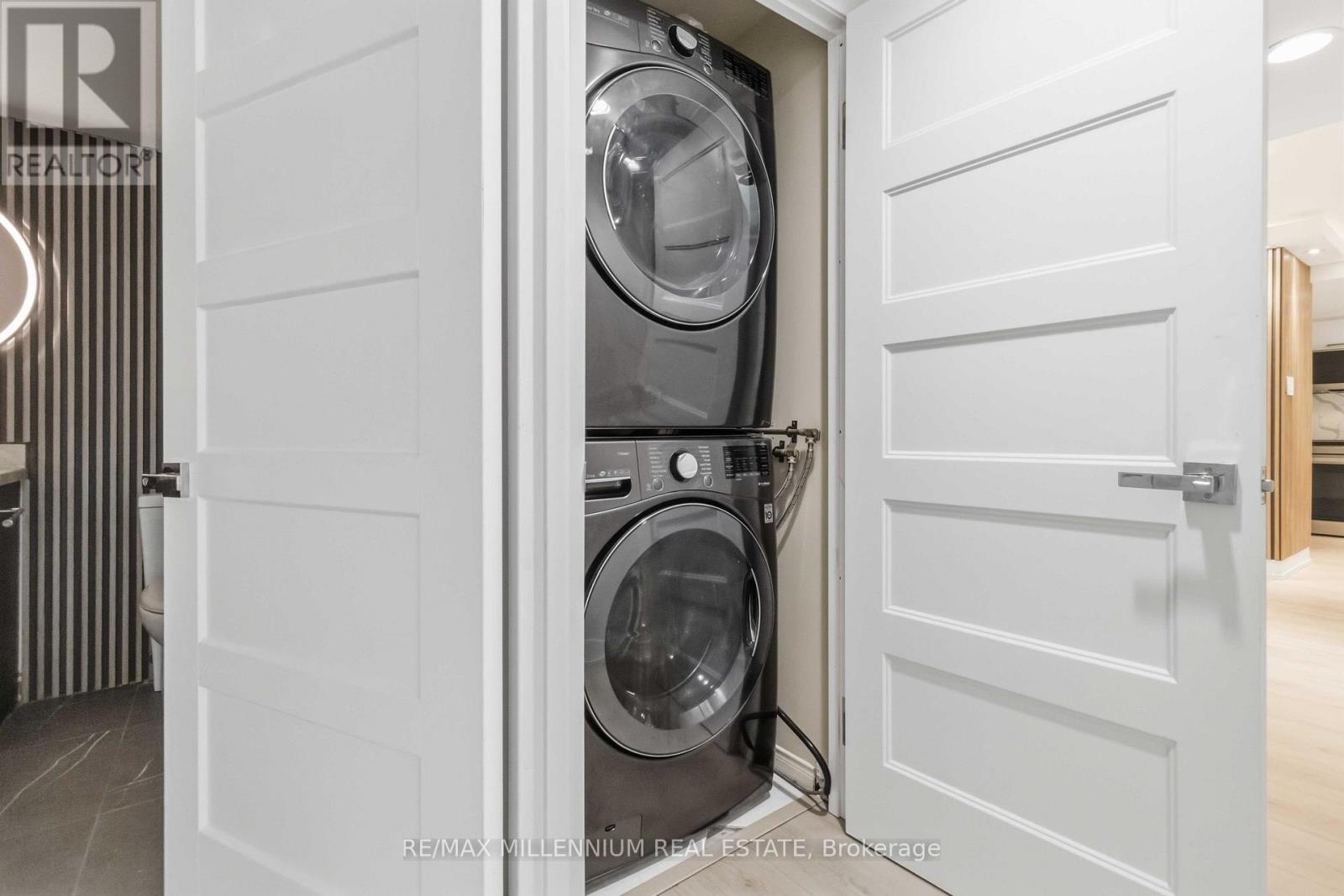 223 - 7805 Bayview Avenue Property Photo 24