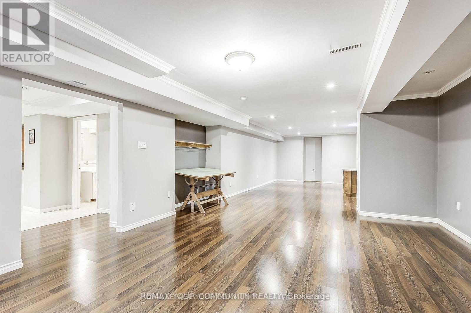53 Bolton Drive Property Photo 25