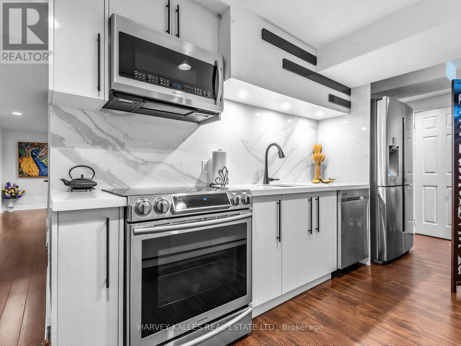 93 Downing Boulevard Property Photo 19