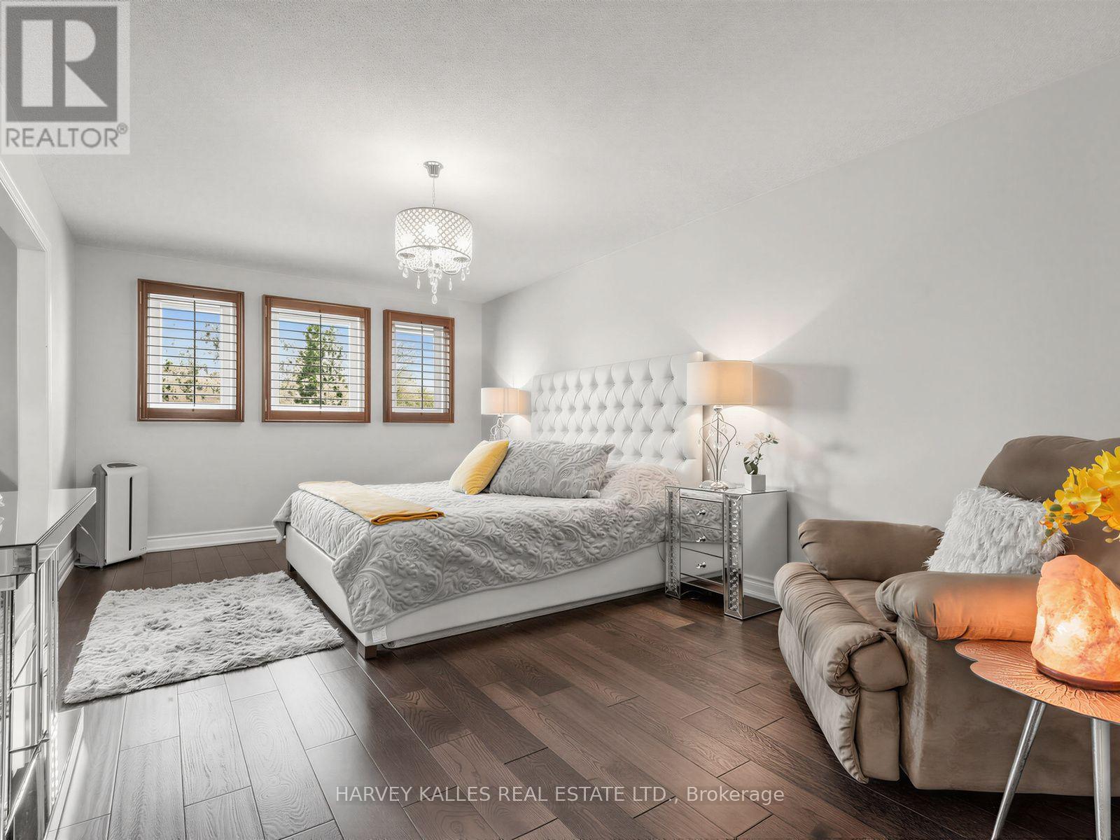 93 Downing Boulevard Property Photo 24